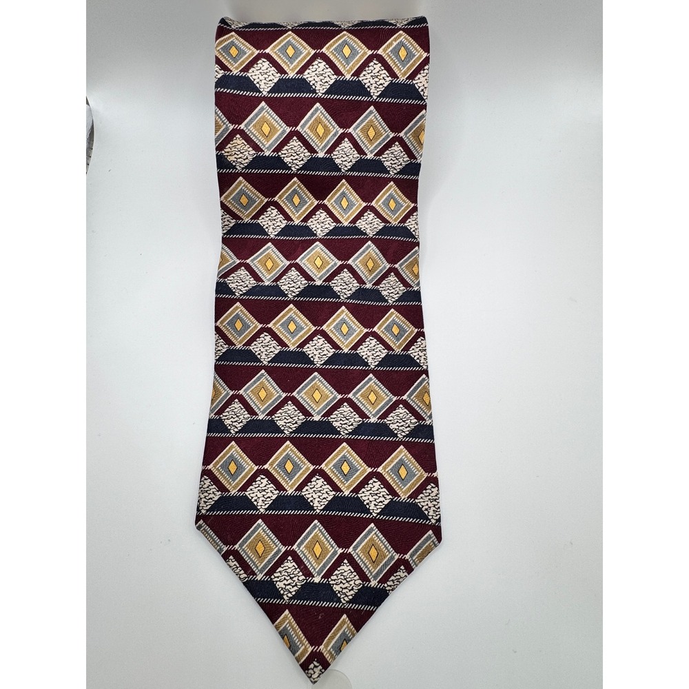 Roberto Villini Italy‎ Handmade 100% Silk Necktie Geometric Diamond Burgundy